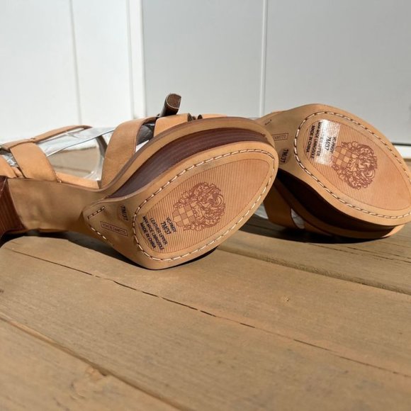 Vince Camuto Paigy Platform Heels - Picture 5 of 5